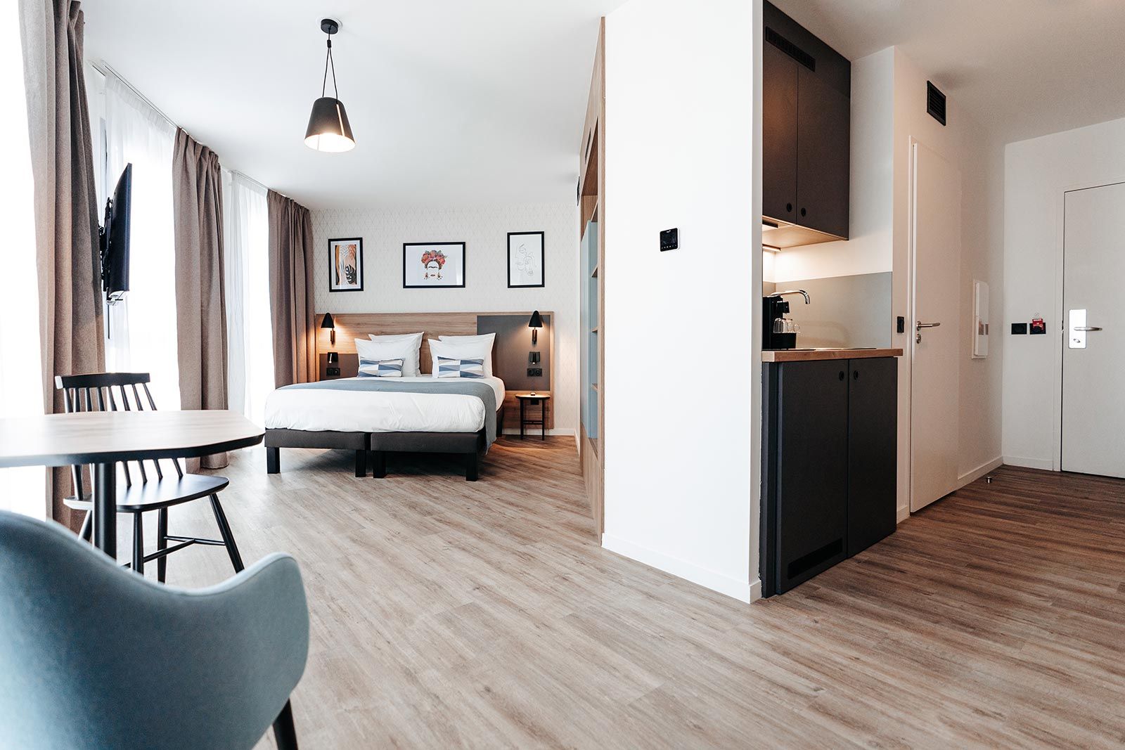 AppartCity Rooms Salon